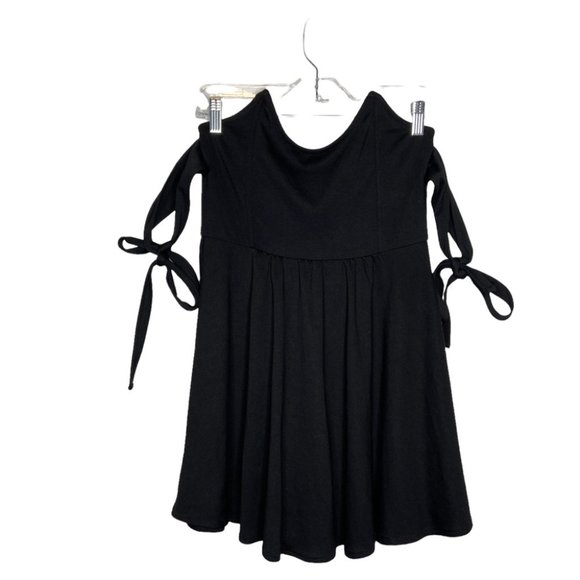 For Love & Lemons Fallen Off The Shoulder Dress Color: Black Size Small - Picture 3 of 6
